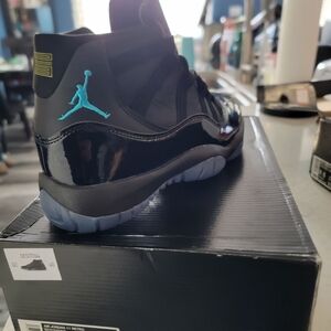 Jordan Sneakers Black and Blue